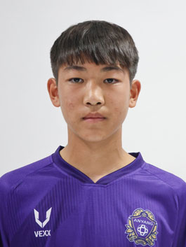 김지운